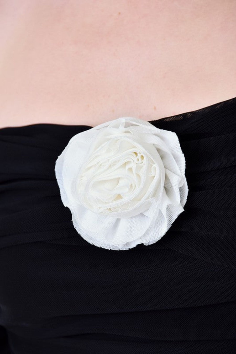 Clothing LANGsura | Rosette Off Shoulder Top